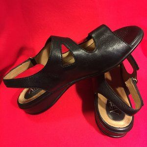 Clarks Artisan Sandals